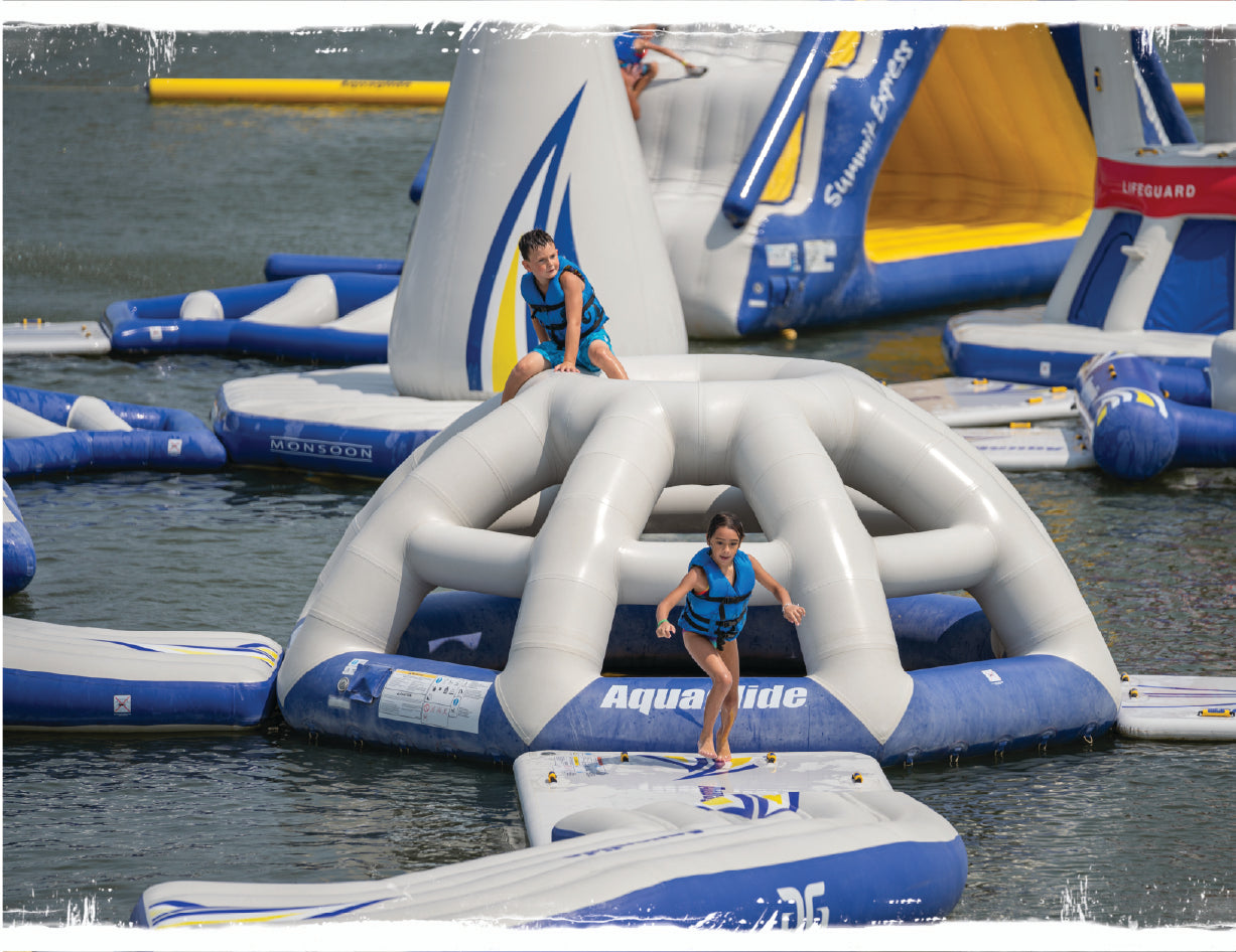 Kids playing on a Junctions float