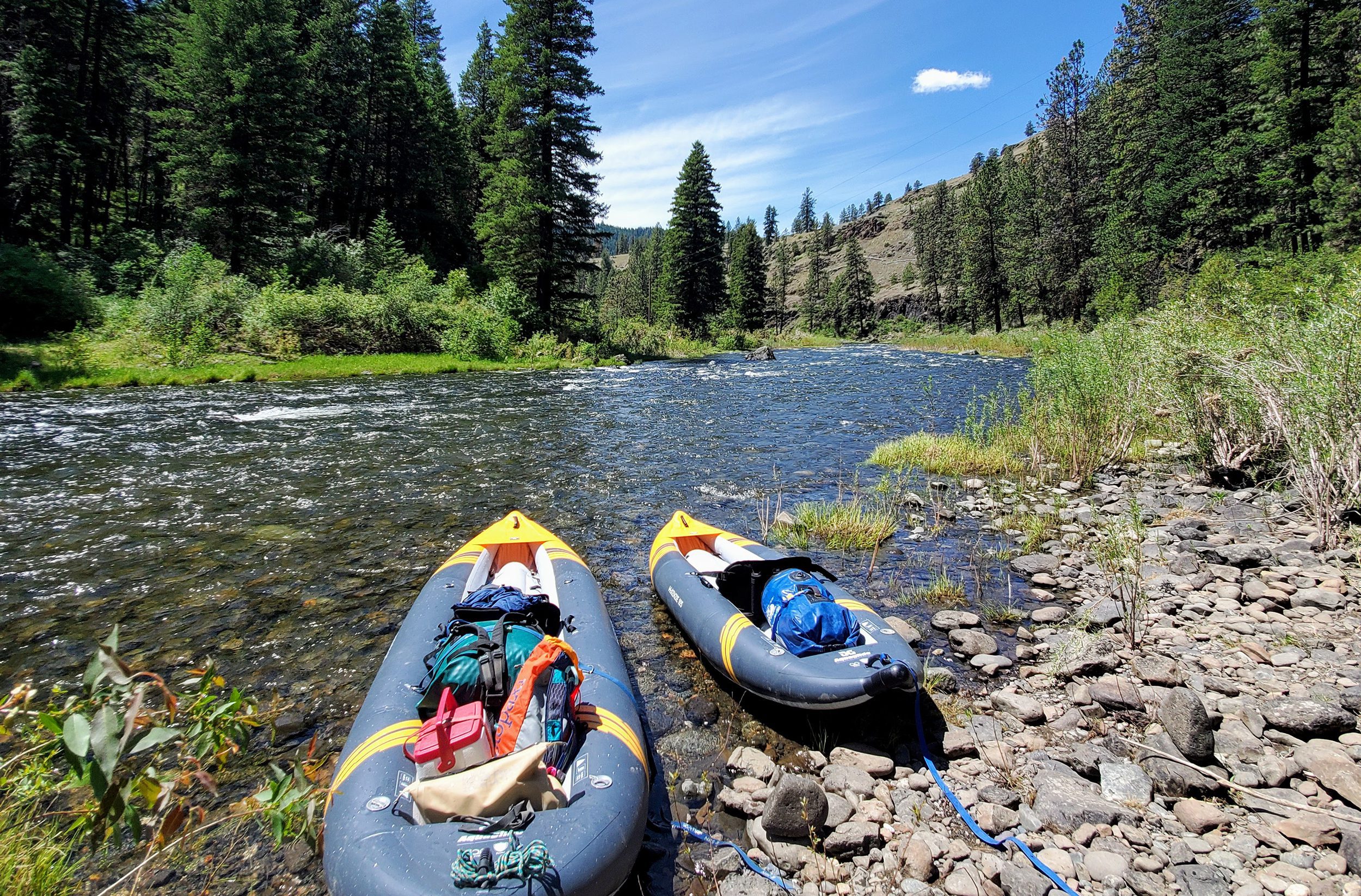 Read more about the article Your Complete Packing List for an Overnight Paddle Excursion