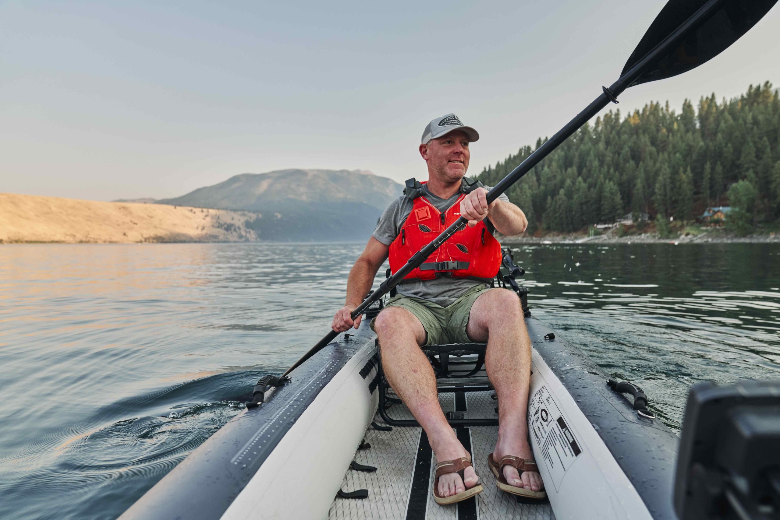Read more about the article How To Choose a PFD for SUP & Kayak